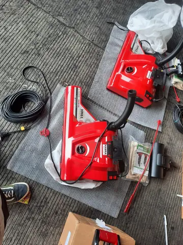 Dua unit Hamra Makina HM61 beserta selang, kabel, dan aksesori